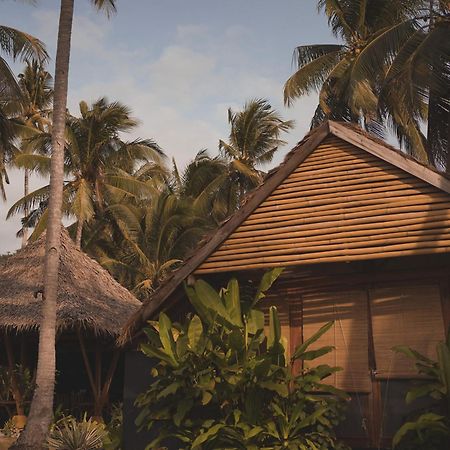 Eco Sanctuaries Nature Lodge Nacpan Beach, El Nido Esterno foto